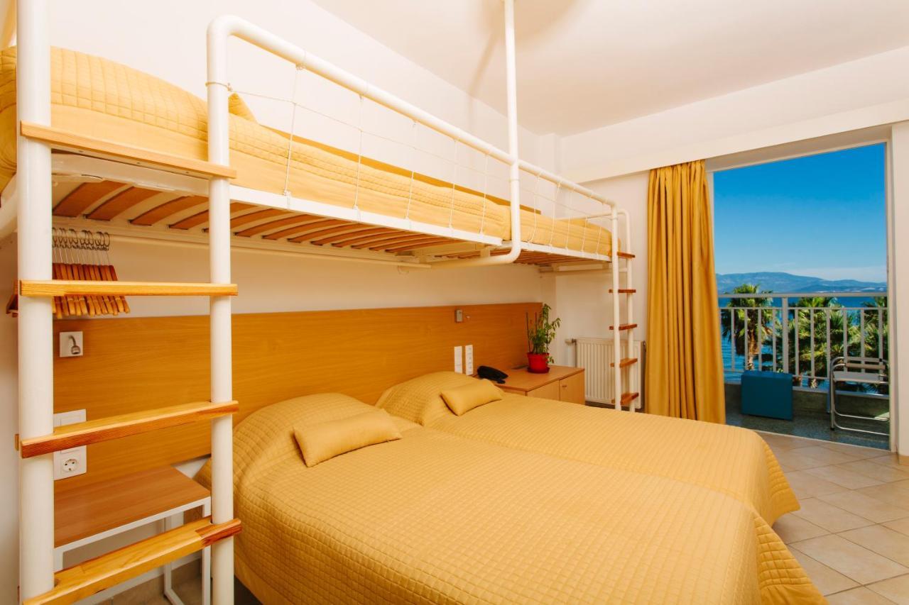Hotel Sissy กาเมนาวูร์ลา ภายนอก รูปภาพ
